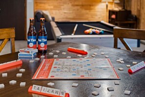 Games room - Amazing Sunsets, Biking, Boating and More at the Horsetooth Stoop! (Fort Collins)
