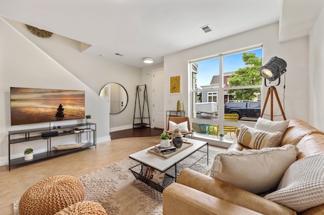 House, Multiple Beds, Kitchen, Garden View (802 Heschel St. (Unit B)) | Living area | 50-inch flat-screen TV with digital channels, TV