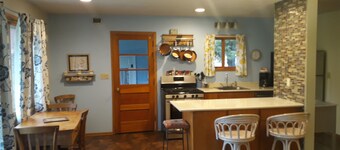 Alice's Black Hills Cottage