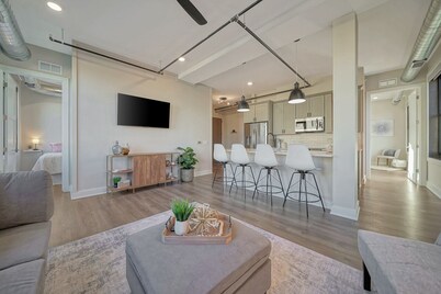 Newly renovated condo in downtown Lincoln, NE!