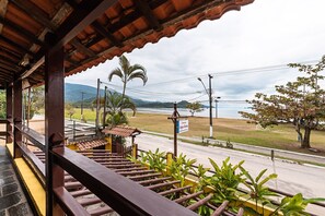 Bahagian luar