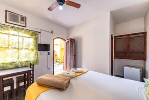 Tabla de planchar con plancha y wifi gratis 