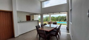 Casa Petronella | Dining room