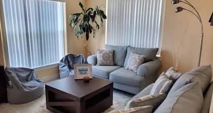 Across the street from the beach: 3br 2ba condo