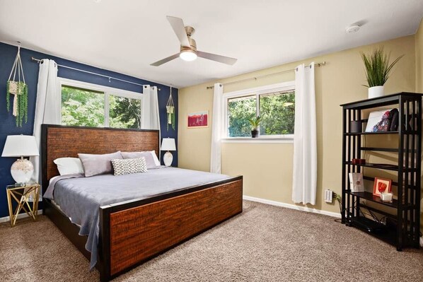4 bedrooms, WiFi (free)