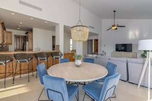 Dining - BRAND NEW, CLOSE TO PALMILLA BEACH, BEAUTIFUL VIEWS (Palmilla)