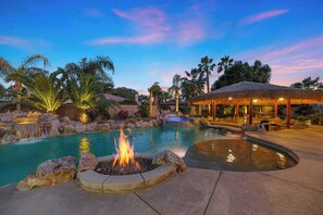 Pool - 'Endless Summer' Swim up bar & waterslide! (Indio)