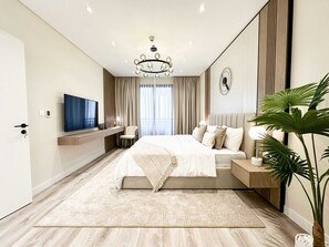 1 bedroom, desk, iron/ironing board, WiFi