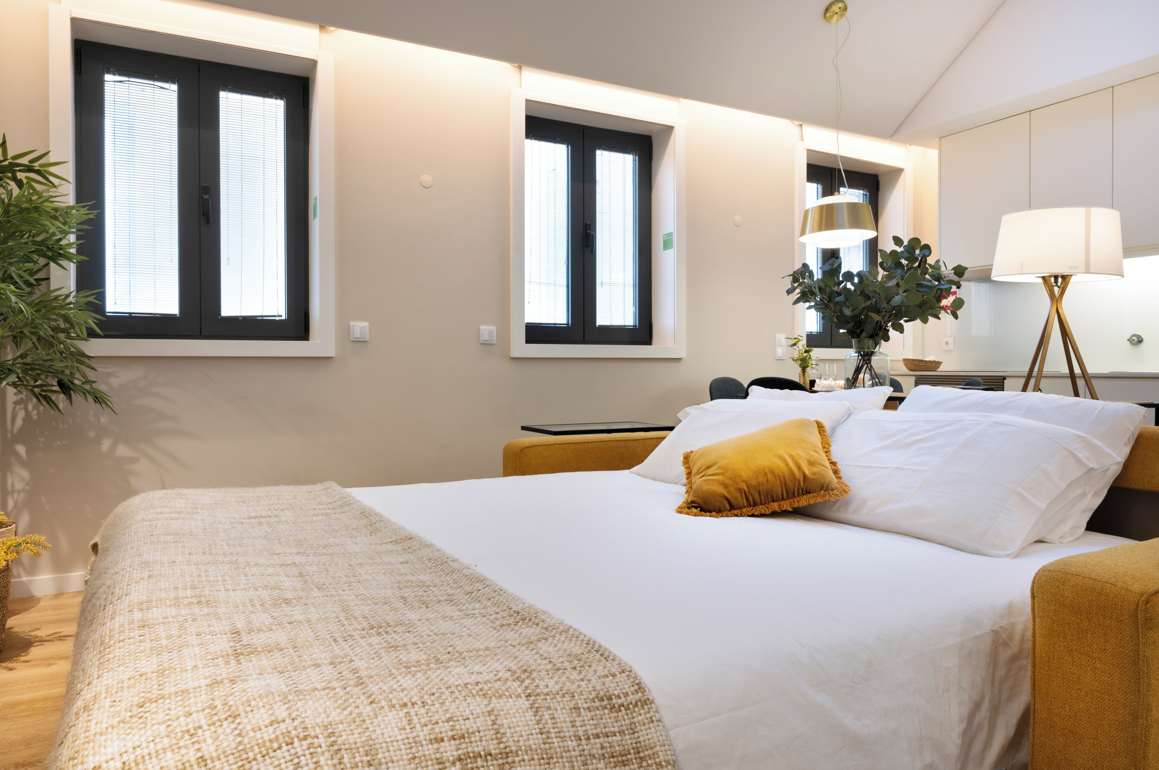 1 bedroom, in-room safe, desk, iron/ironing board