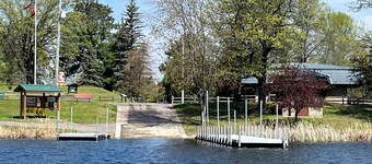Serene Lake House by Big Sandy Lake with tons of activities like fishing.