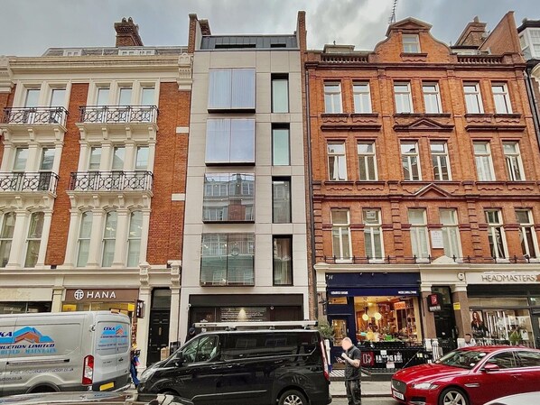 Exterior - Maddox Street - 1 bed (London)