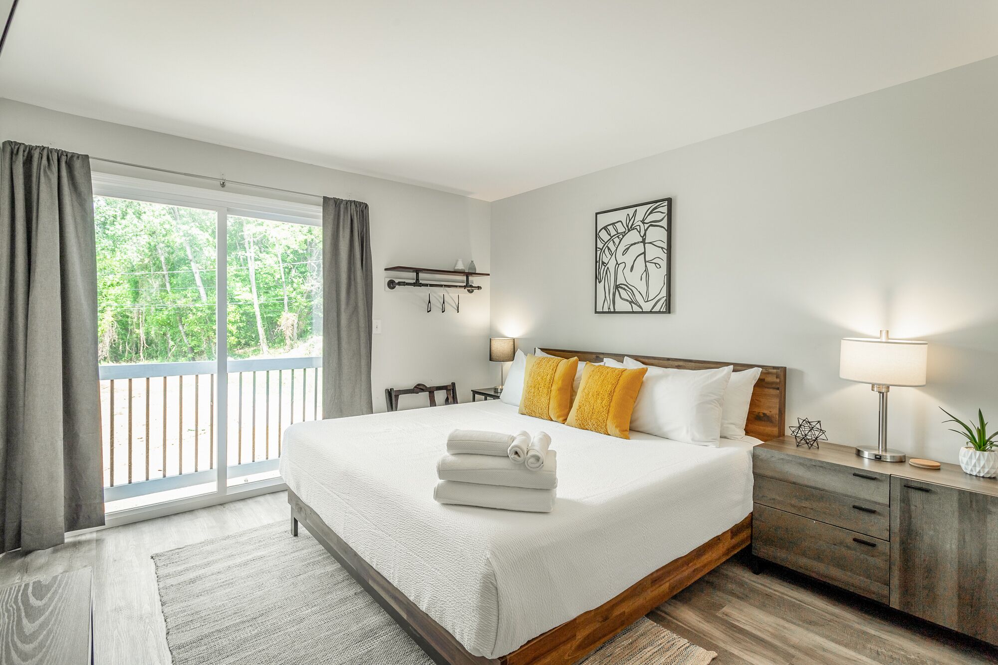 Premium Double Room | Premium bedding, down duvets, individually decorated