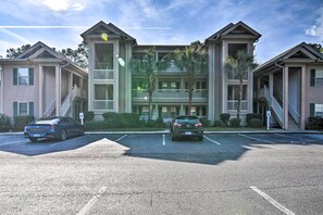 Exterior - True Blue Golf Resort Condo - 3 Mi to Beach! (Pawleys Island)