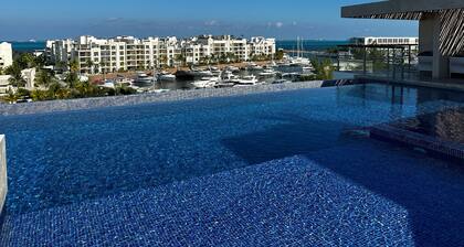 Cancun 2 BR Luxury Vila with Resort Amenities