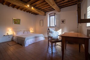 2 chambres, fer et planche à repasser, lit de bébé portatif, Wi-Fi