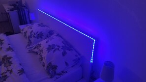 1 quarto, escrivaninha, ferros/tábuas de passar roupa, Wi-Fi