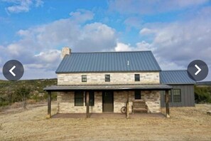 Exterior - Experience the West Texas Rockies (Guthrie)