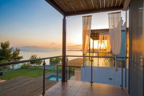 Villa | 3 bedrooms - Kalma Villa Pente in Moudania (Nea Propontida)