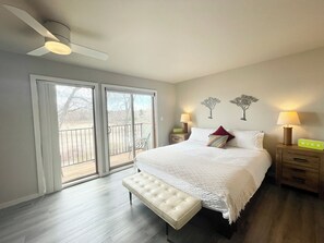 House, Multiple Beds, Patio, Garden View (531 Spindrift Ct.) | 3 bedrooms, free WiFi, bed sheets - Peaceful Retro Retreat W/ Stunning Lake Views! (Fort Collins)