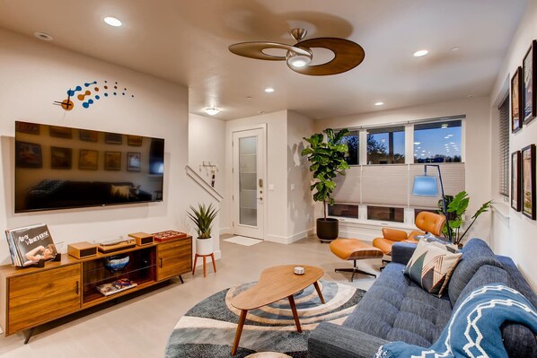 House, Multiple Beds, Patio, Garden View (908 Jerome St. (Unit 4)*) | Living area | 40-inch TV with digital channels, fireplace - Elegant Townhome Near Old Town, Breweries and River! (Fort Collins)