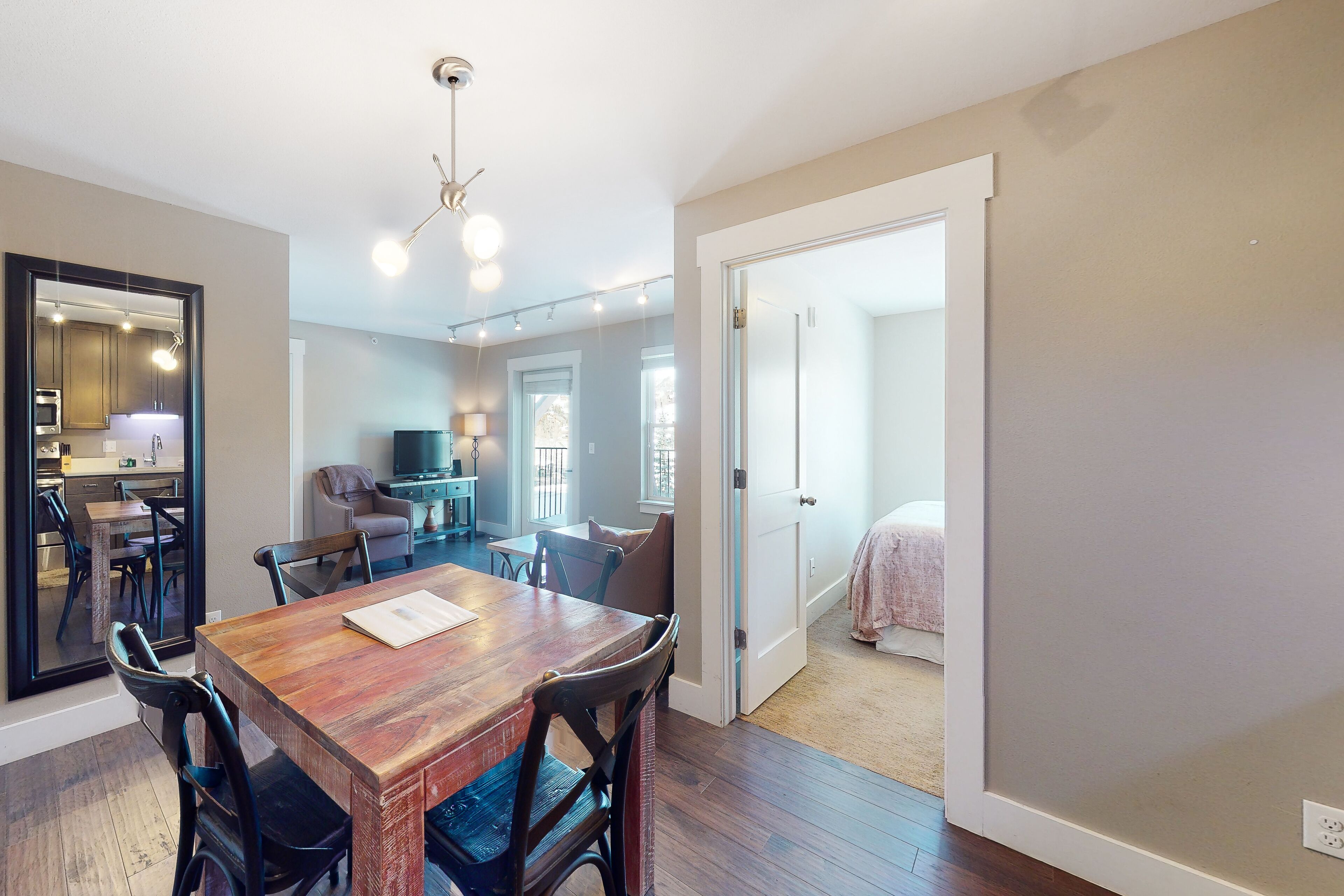 2 makuuhuonetta, internet, vuodevaatteet