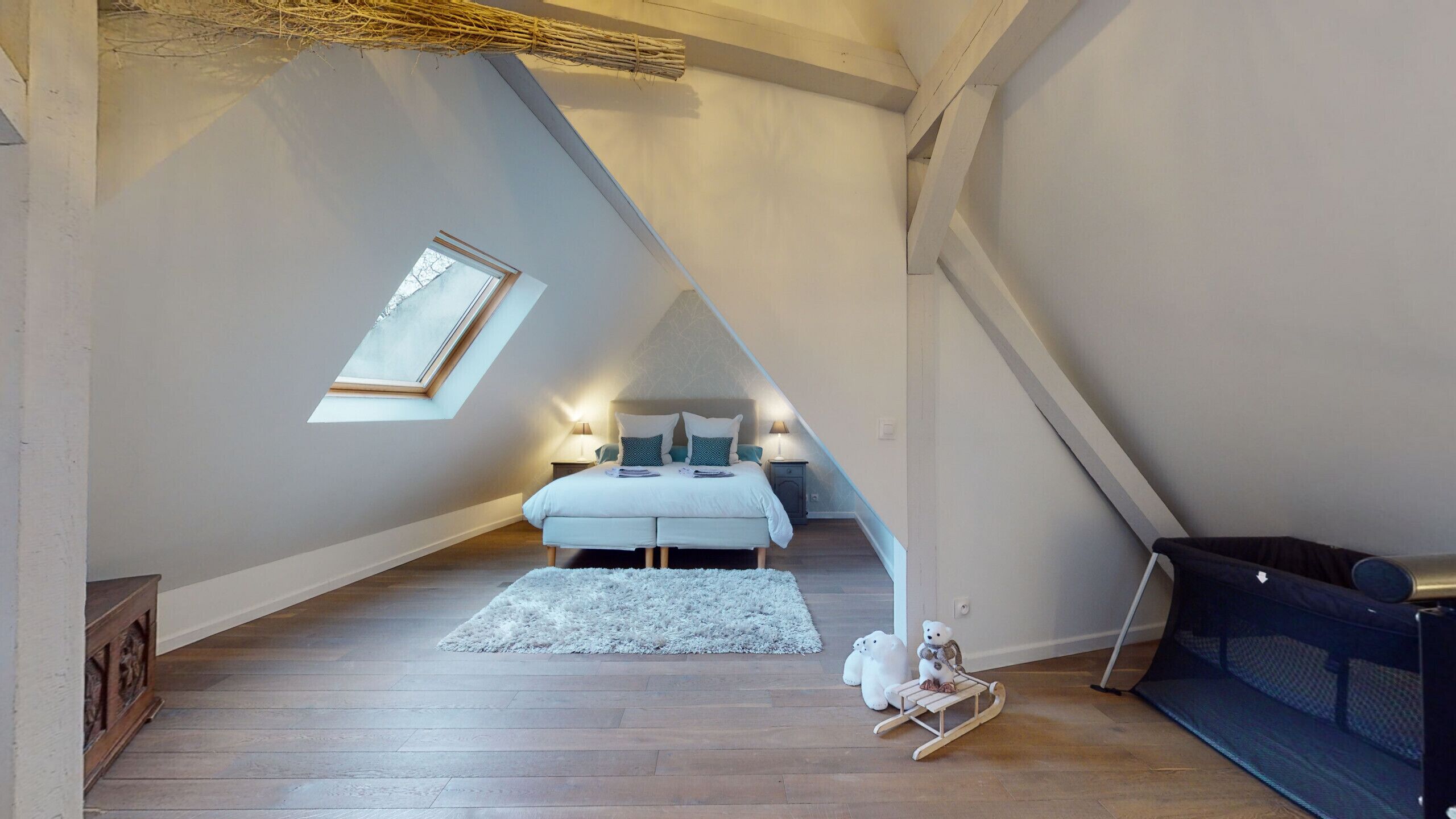1 bedroom, soundproofing, free WiFi