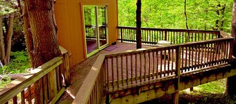 Shenandoah National Park - Sauna - Log Cabin - Treehouse - Game Room