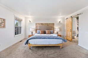 Ferienhaus, Mehrere Betten, Whirlpool, Gartenblick (1500 Park Drive) | 5 Schlafzimmer, kostenloses WLAN, Bettwäsche