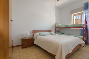 2 chambres, draps fournis