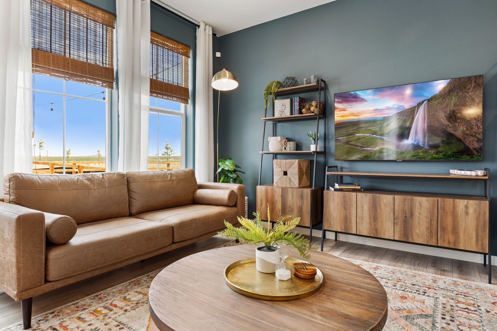 House, Multiple Beds, Patio, Garden View (4055 Wyatt Falls) | Living area | 40-inch TV with digital channels