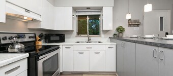 Breathtaking Condo in the Heart of Old Town