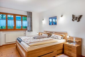 1 bedroom, WiFi, bed sheets - Vacation apartment at Fuchsbühl (Schopfheim)