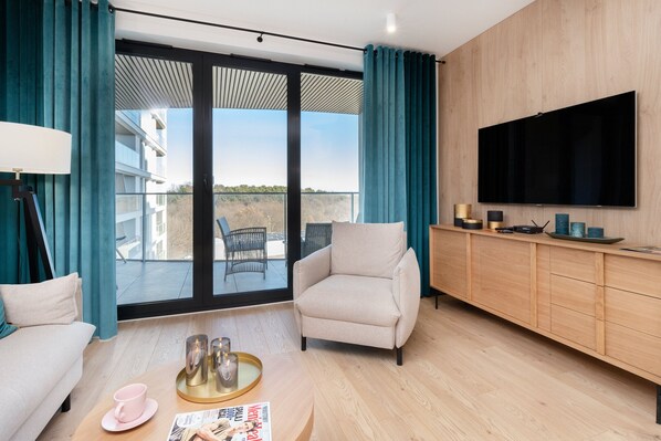 Departamento, 2 habitaciones, 2 baños, frente al mar | Sala de estar