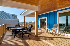 Dining - Beach Happy - 2609 Bienville 5 Bedroom Home by RedAwning (Dauphin Island)