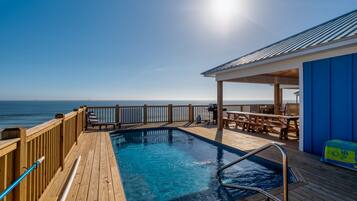 House, 5 Bedrooms | Pool | A heated pool