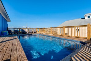 Pool - Beach Happy - 2609 Bienville 5 Bedroom Home by RedAwning (Dauphin Island)