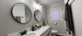 3 bedroom brick ranch
