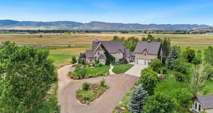 Sunrise Ranch! Amazing Mountain Views!