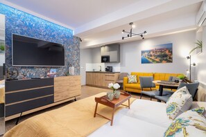 Studio, Kitchen | Living room - Kielecka Studio for 4 Guests by Renters (Kraków)