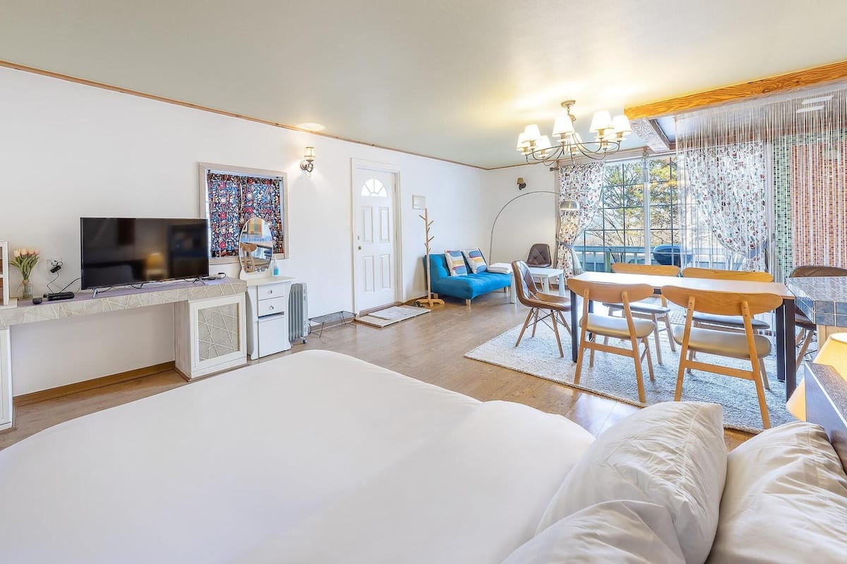 Basic-Zimmer, 1 Schlafzimmer (104 (Studio / Pet Friendly)) | 1 Schlafzimmer, kostenloses WLAN