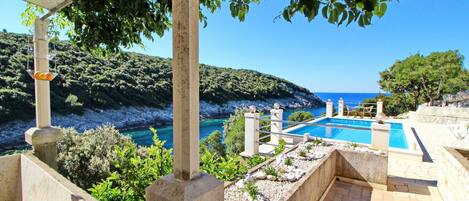 Apartment (Two Bedroom Apartment with Pool and S) | Exterior