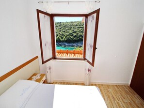 Apartment (Two Bedroom Apartment with Pool and S)