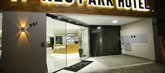 NEO PARK HOTEL