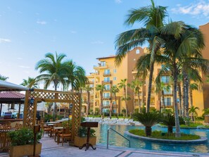 Udendørs pool, opvarmet pool