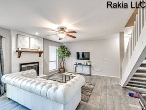 Immagine non classificata, 3 di 46, pulsante