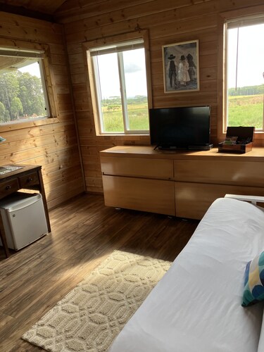 Located in Mountain View Pa’ani Ranch Cabin’s have an ocean view 