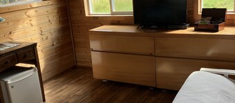 Located in Mountain View Pa’ani Ranch Cabin’s have an ocean view 