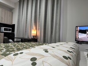 City Studio Suite | Desk, free WiFi - Entire Studio apartment - London  (London)