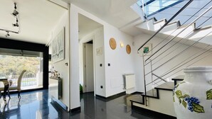 Interior - Villa Kubik by Costabravaway (calonge)