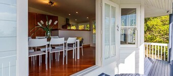 Historical Lifestyle Retreat!